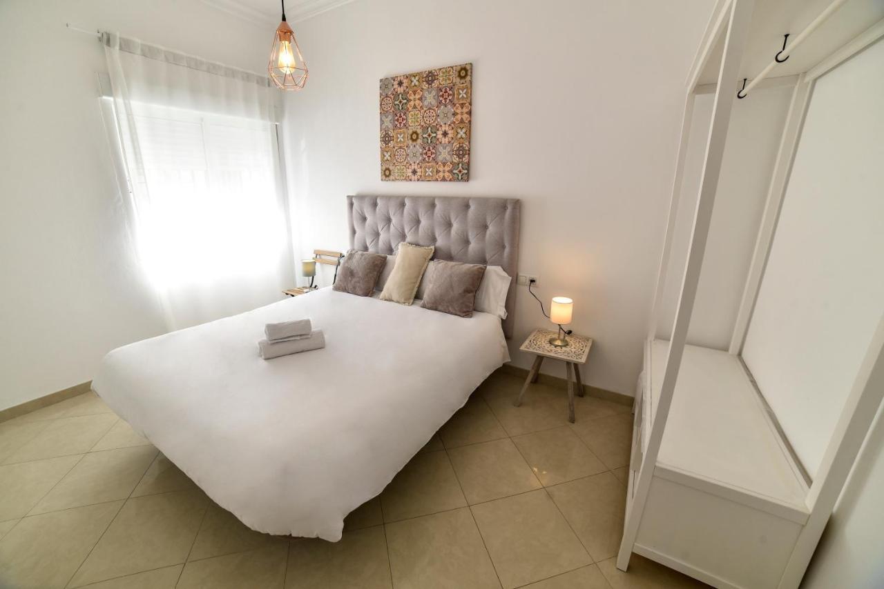 Apartamento Alohamundi San Leandro Sevilla Exterior foto